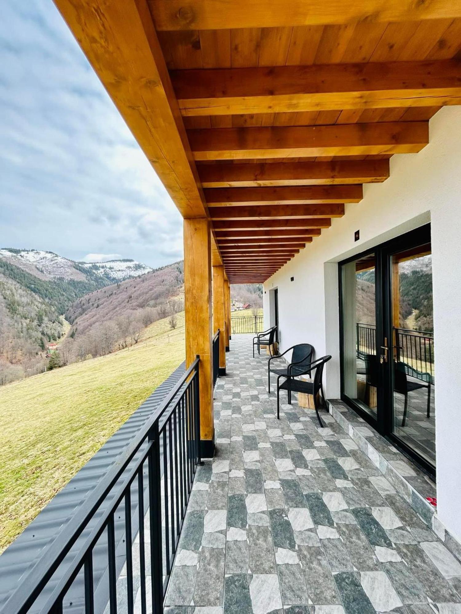 Villa Wild Rooms Jiet Extérieur photo